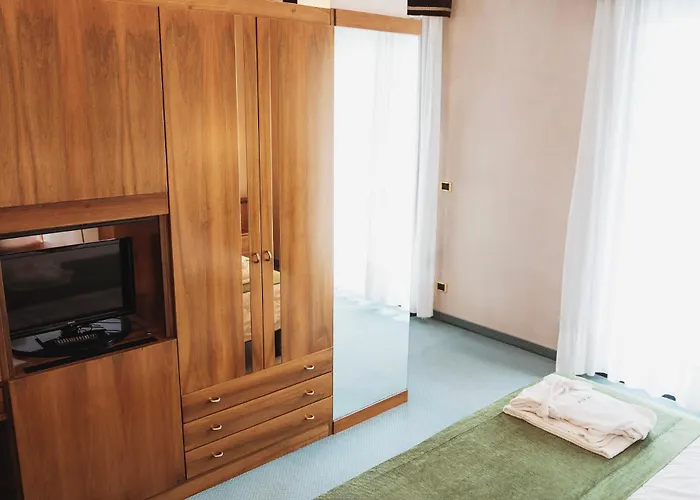 فندق Terme Marconi 3*