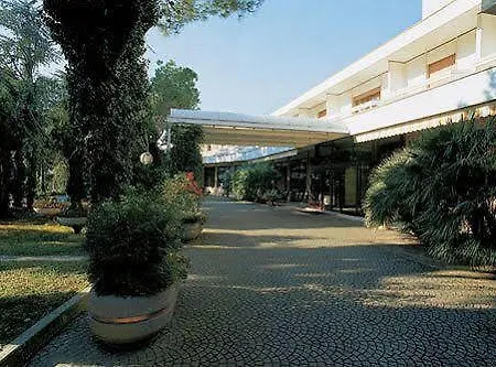 מלון Terme Marconi 3*